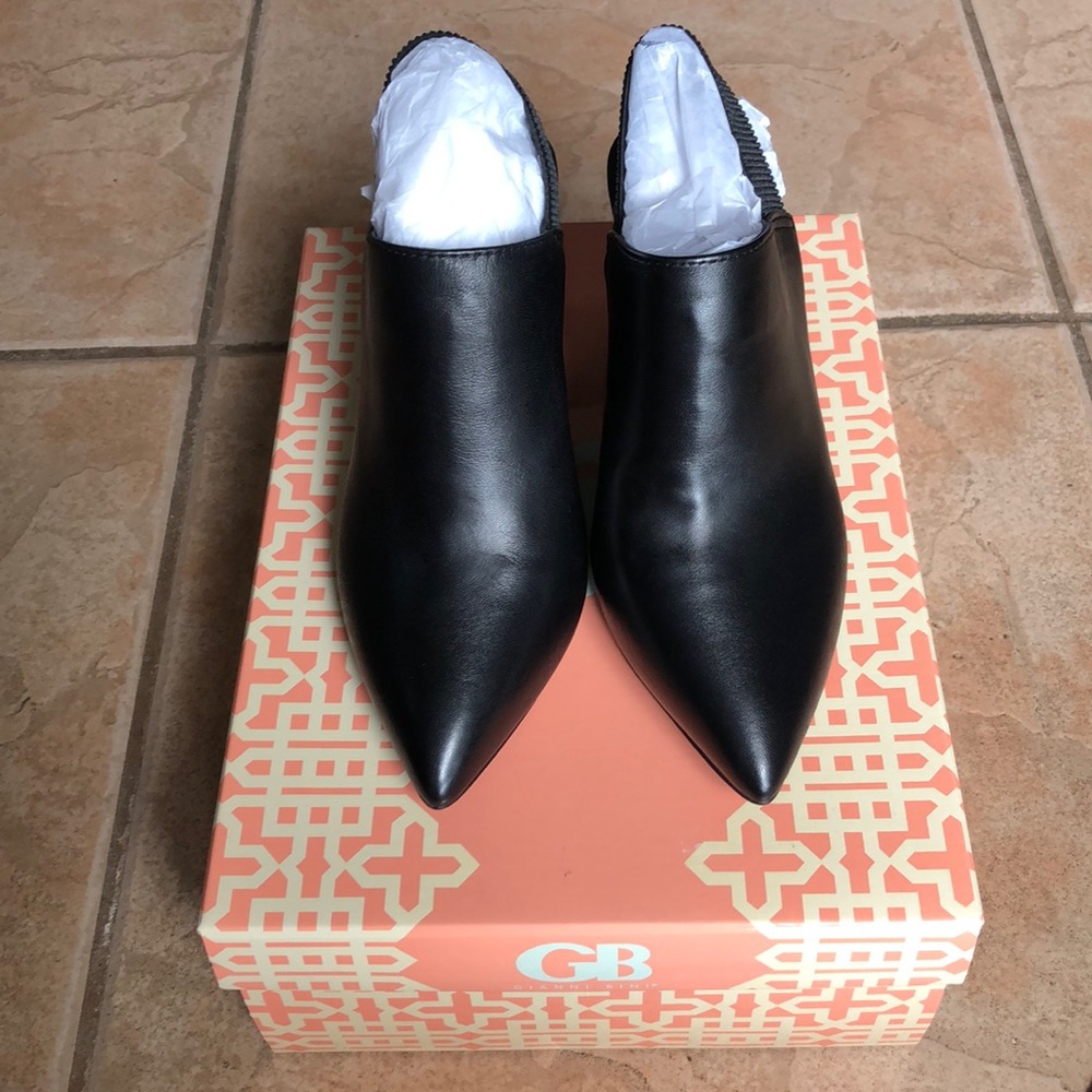 Black heel mules